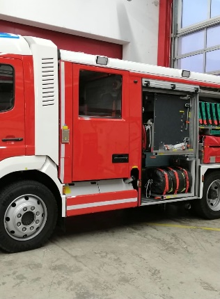 Teile aus GFK und Lackierungen